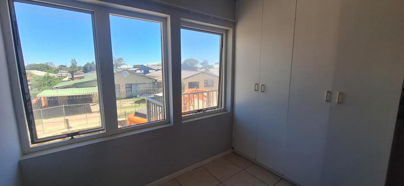 To Let 2 Bedroom Property for Rent in Strand Western Cape